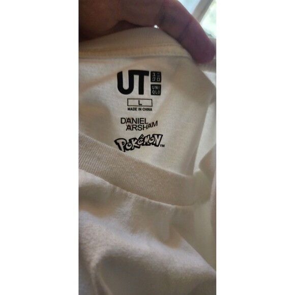 UNIQLO x Pokemon x Daniel Arsham Crystal Logo T-Shirt Large White D25 Nice - Picture 6 of 6